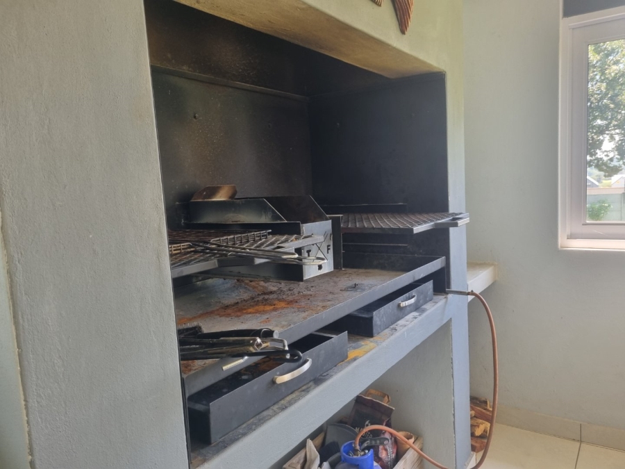 5 Bedroom Property for Sale in Vaalpark Free State